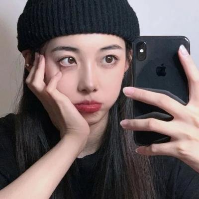 绿叶对根的情意 在线观看封面